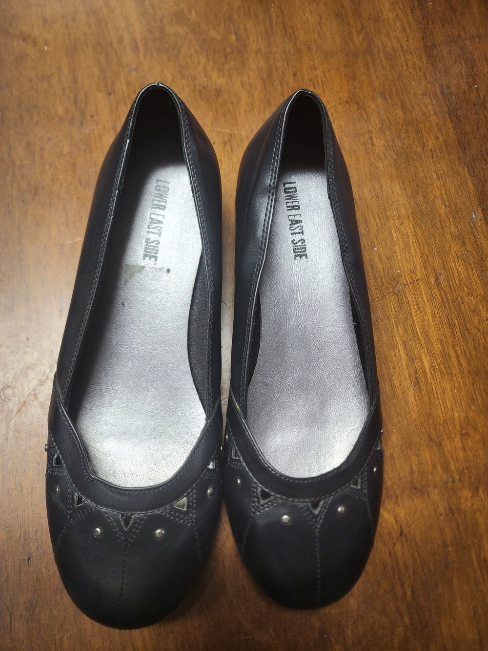LOWER EAST SIDE Black Studded Women's Ballet Flats